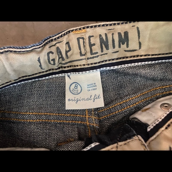 Gap Kid’s boy’s jeans, distressed, original fit - Picture 2 of 5